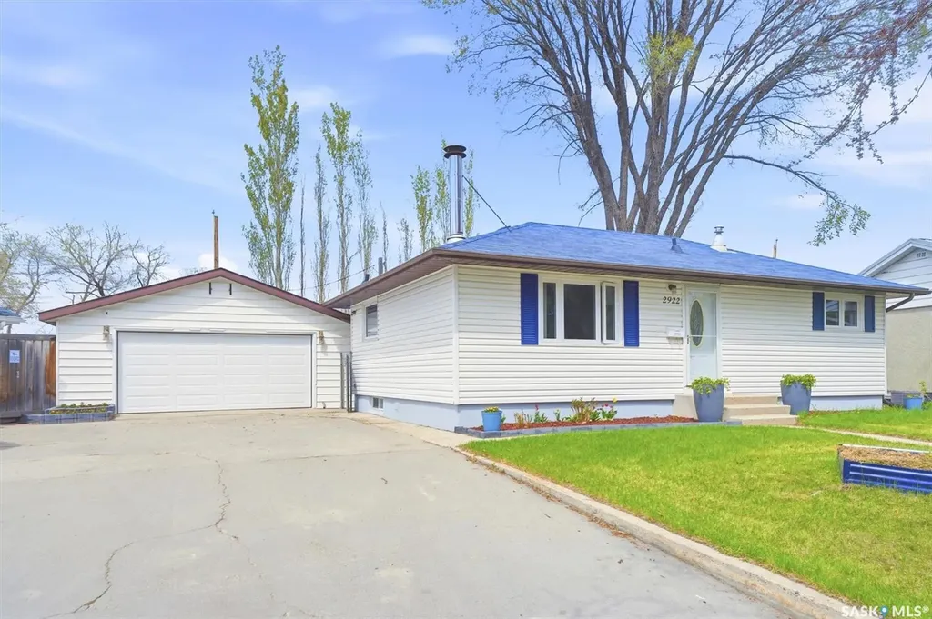 2922 21st Street W Saskatoon SK S7M 0W5