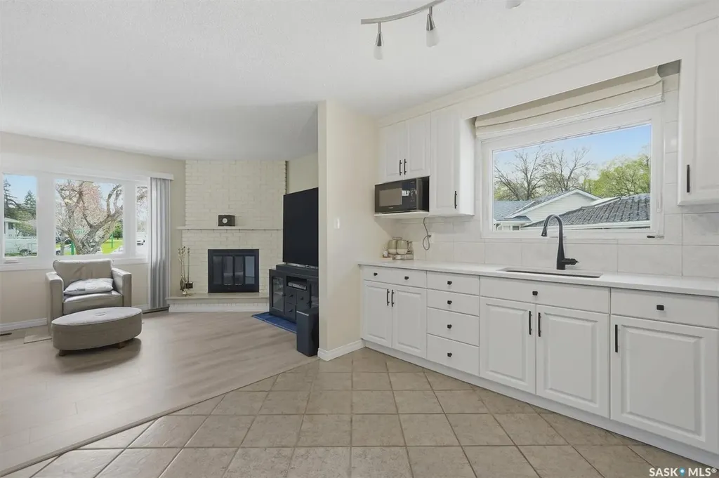 2922 21st Street W Saskatoon SK S7M 0W5