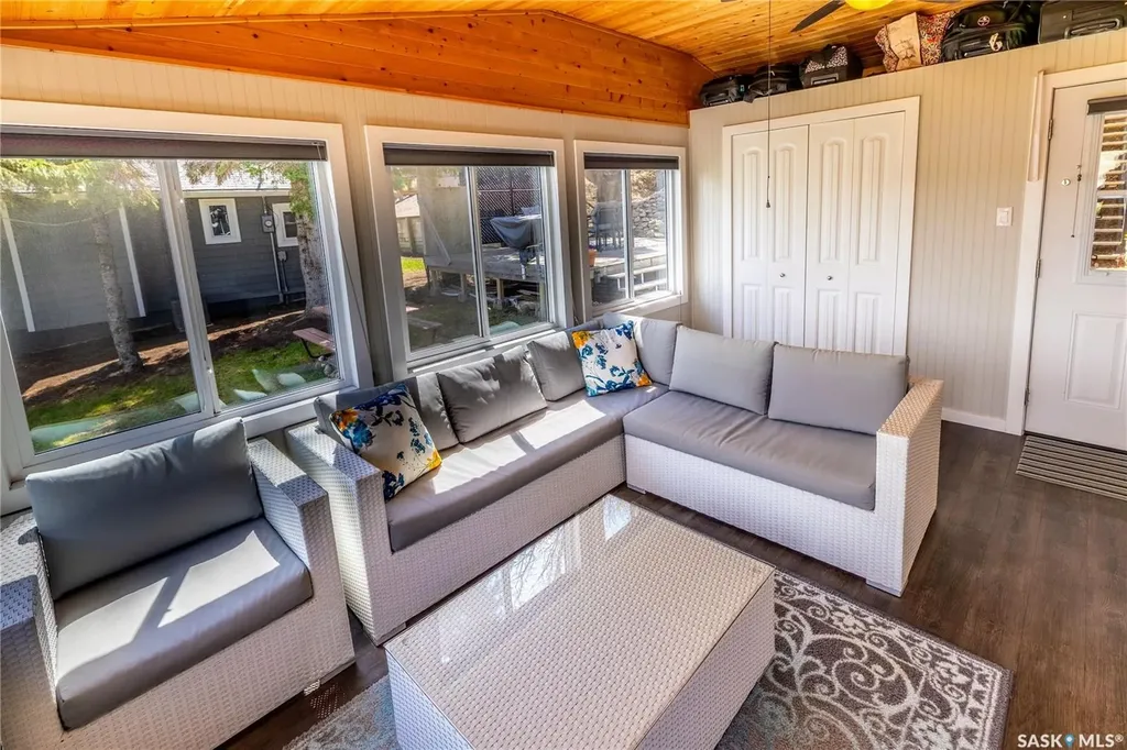 408 Tatanka Drive Sun Valley SK S6H 4P2