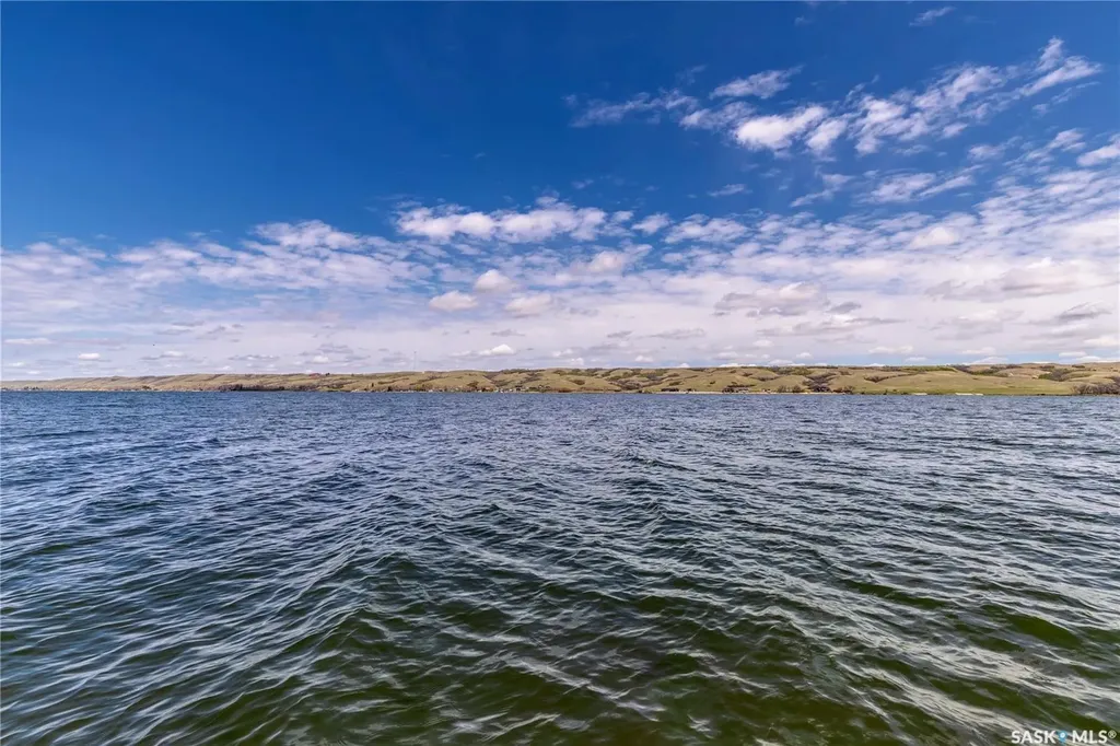 408 Tatanka Drive Sun Valley SK S6H 4P2