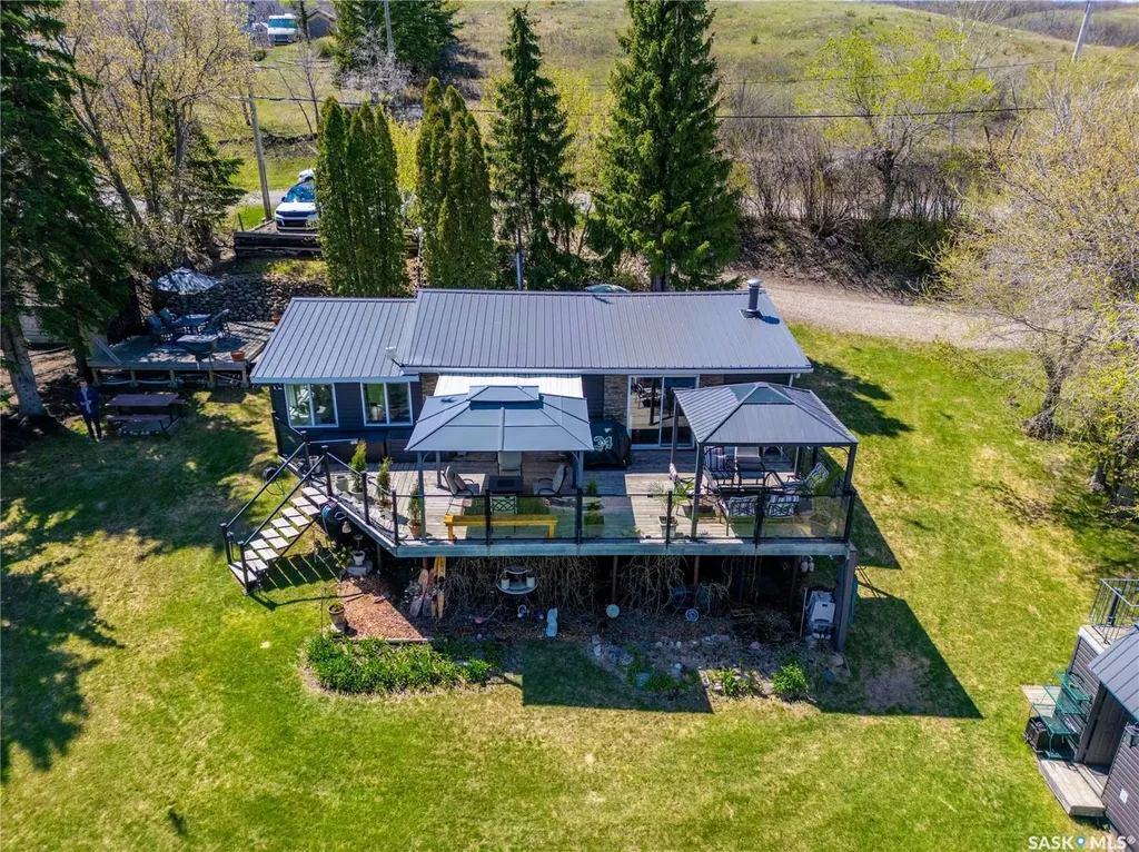 408 Tatanka Drive Sun Valley SK S6H 4P2