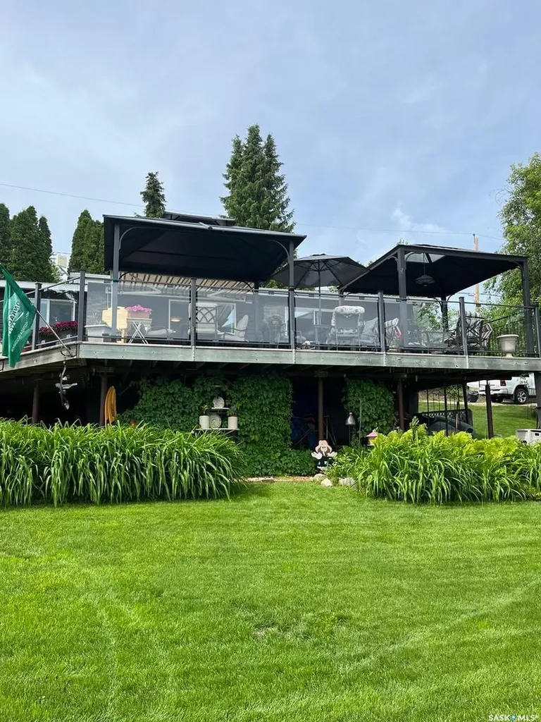 408 Tatanka Drive Sun Valley SK S6H 4P2