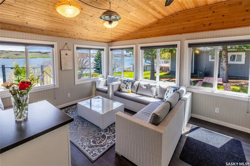 408 Tatanka Drive Sun Valley SK S6H 4P2