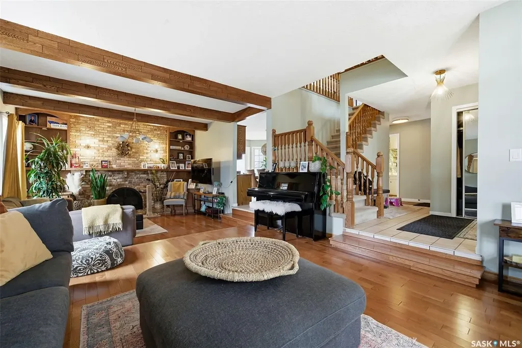 2402 Truesdale Drive Regina SK S4V 0W2