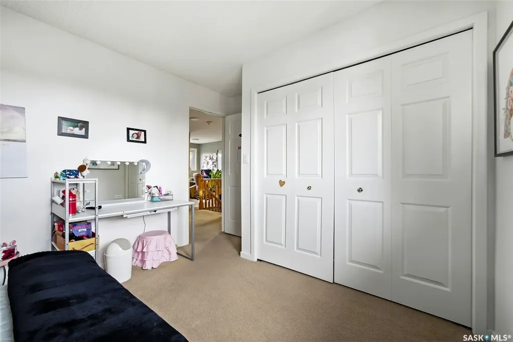 2402 Truesdale Drive Regina SK S4V 0W2