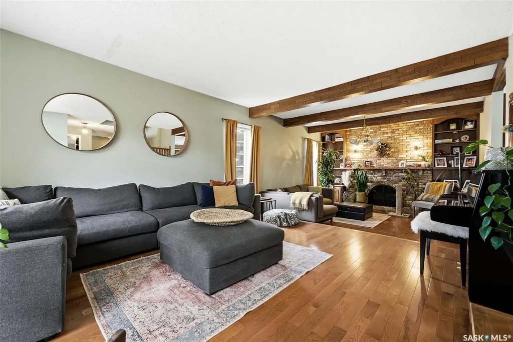 2402 Truesdale Drive Regina SK S4V 0W2