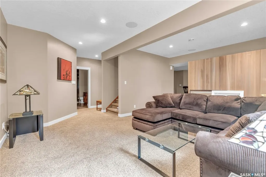 #26 Estates Drive Elk Ridge SK S0J 2Y0
