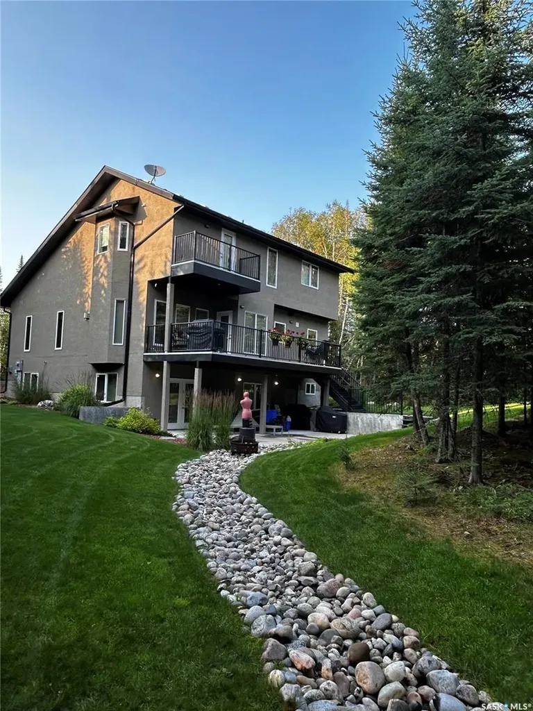 #26 Estates Drive Elk Ridge SK S0J 2Y0