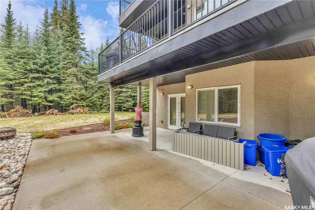#26 Estates Drive Elk Ridge SK S0J 2Y0