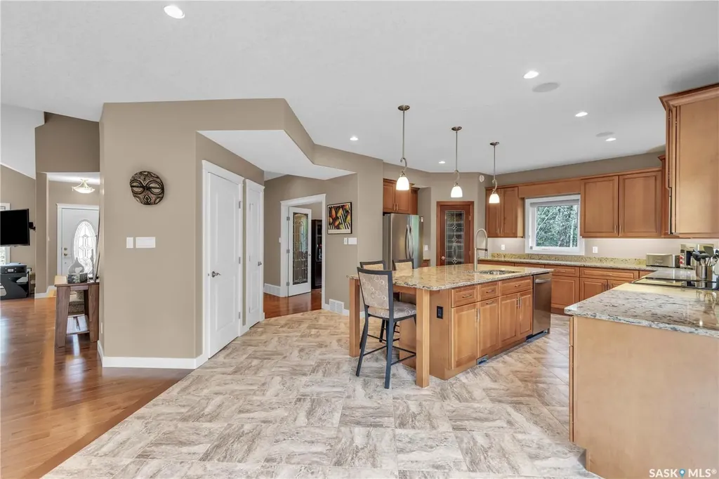 #26 Estates Drive Elk Ridge SK S0J 2Y0