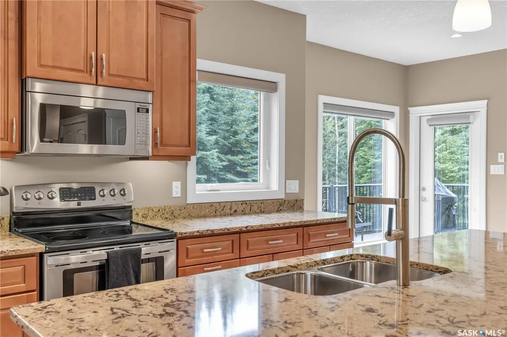 #26 Estates Drive Elk Ridge SK S0J 2Y0
