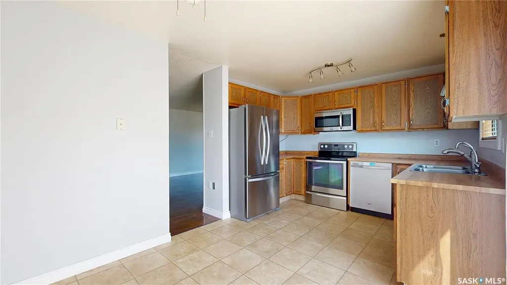 1134 Brown Street Regina SK S4N 6K6