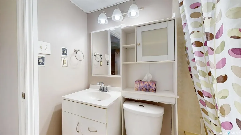 1134 Brown Street Regina SK S4N 6K6