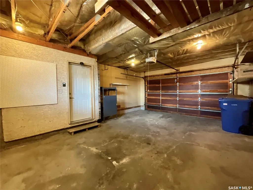 1134 Brown Street Regina SK S4N 6K6