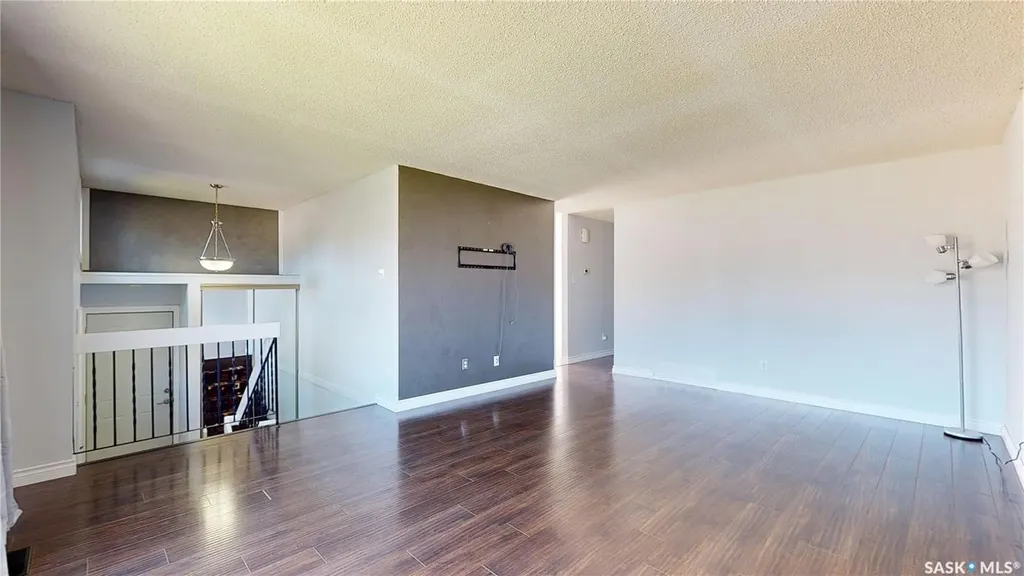 1134 Brown Street Regina SK S4N 6K6