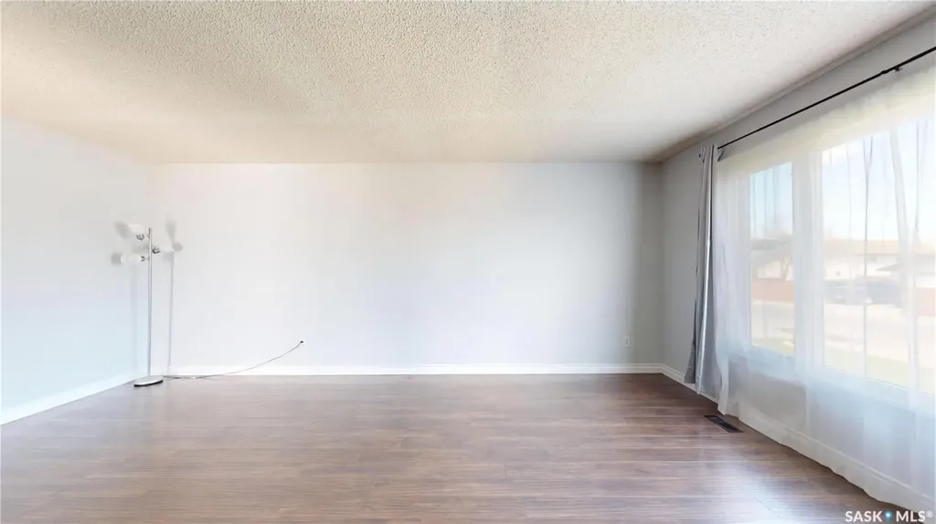 1134 Brown Street Regina SK S4N 6K6