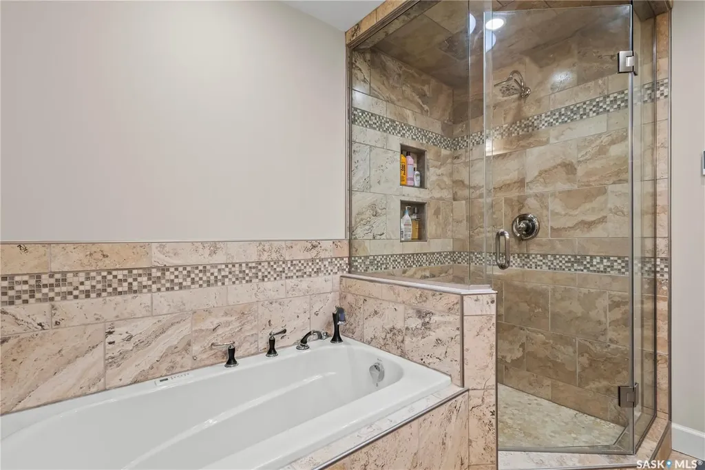 3383 Dent Crescent Prince Albert SK S6V 7H2