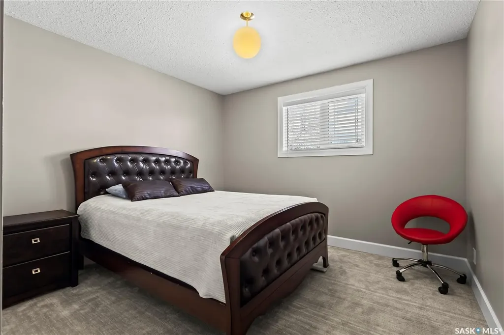 3383 Dent Crescent Prince Albert SK S6V 7H2