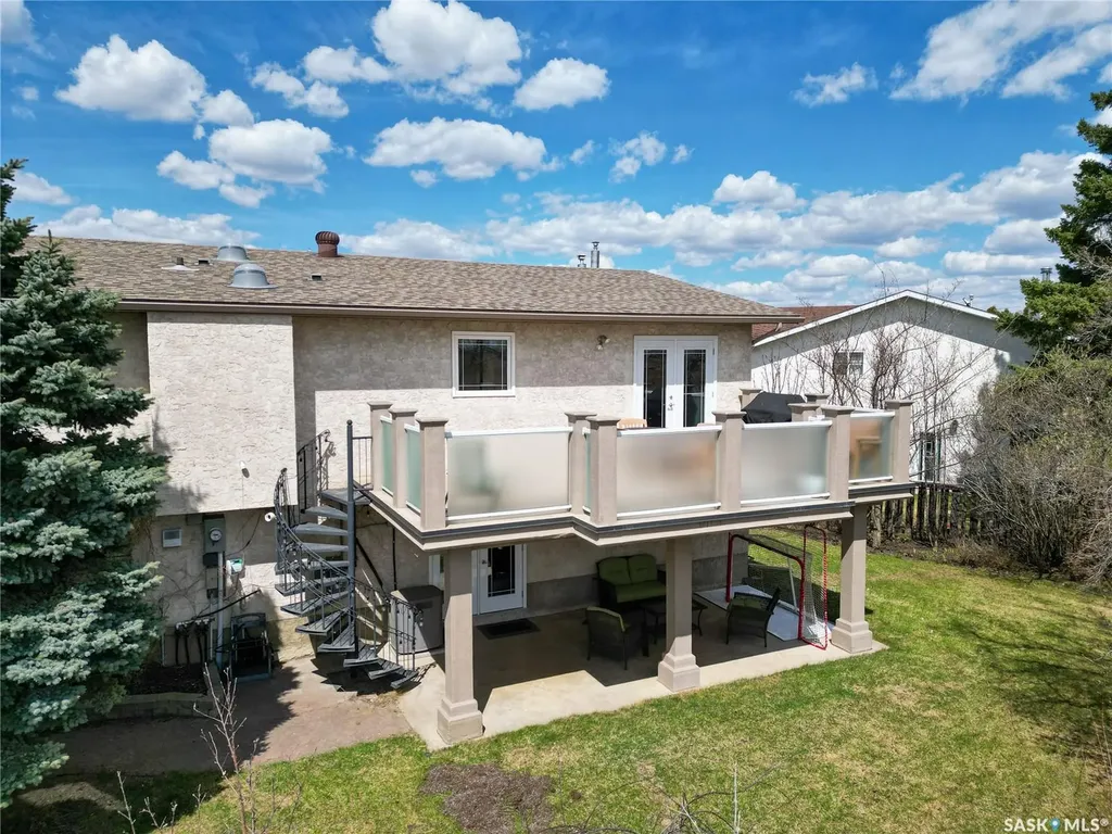 3383 Dent Crescent Prince Albert SK S6V 7H2