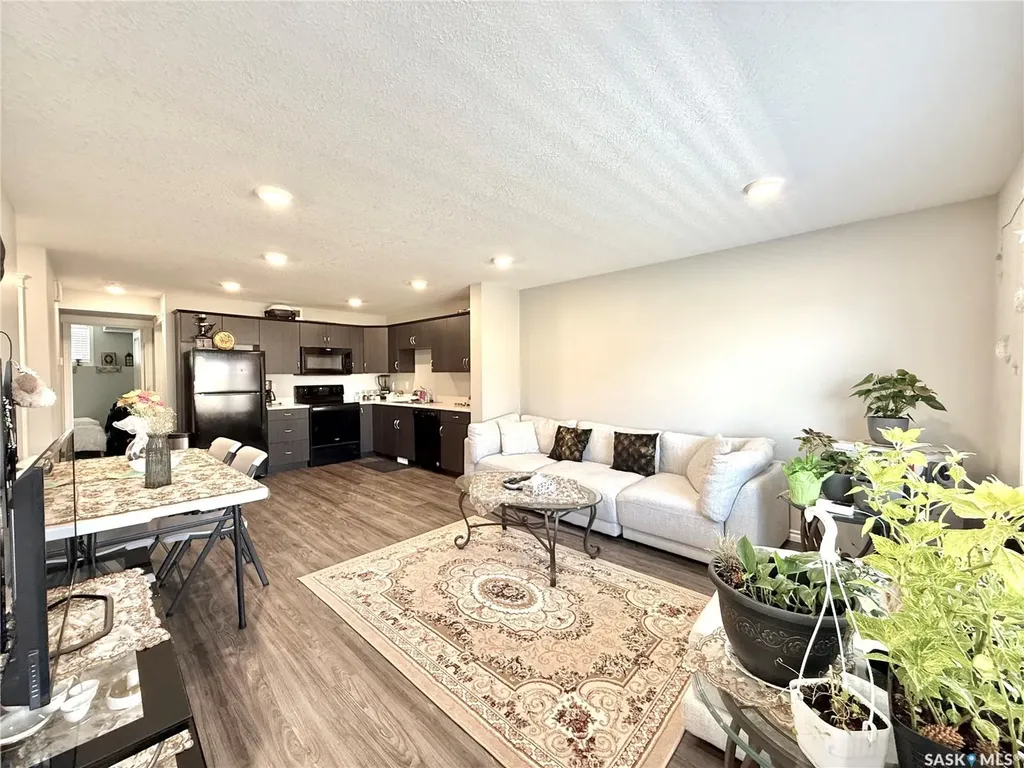 110 Akhtar Bend Saskatoon SK S7W 0X5