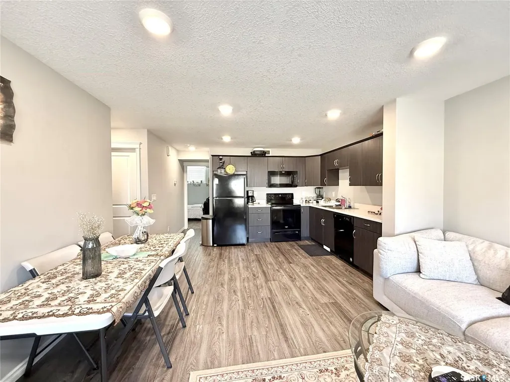 110 Akhtar Bend Saskatoon SK S7W 0X5