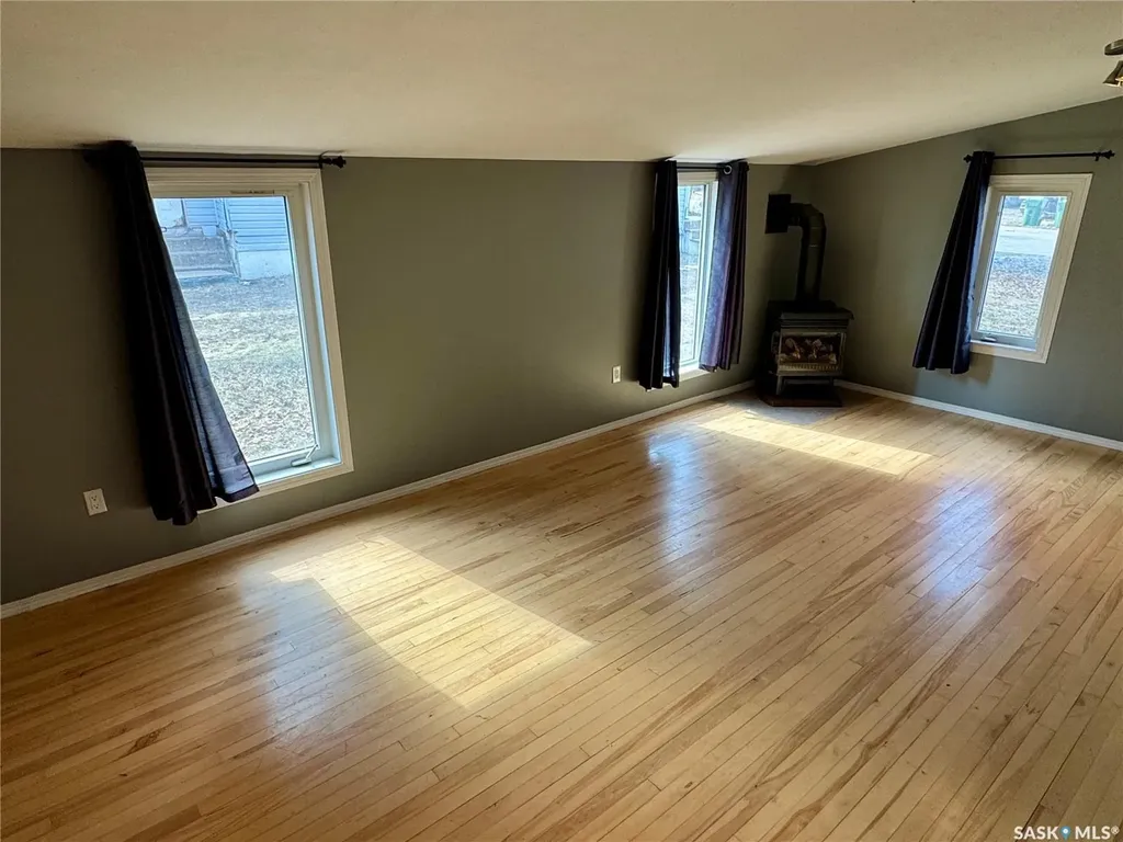 1112 Dalby Crescent La Ronge SK S0J 1L0