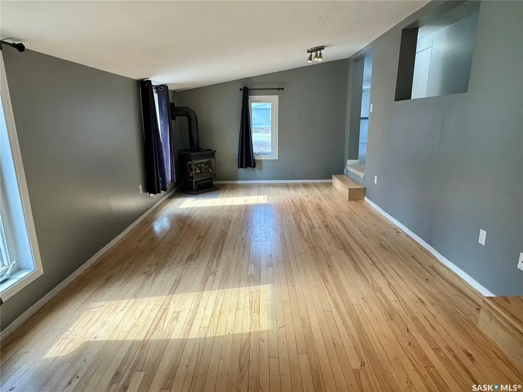 1112 Dalby Crescent La Ronge SK S0J 1L0