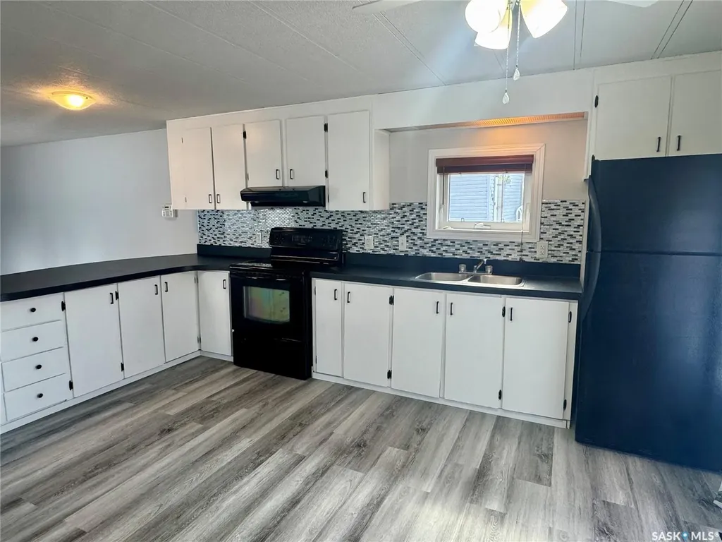 1112 Dalby Crescent La Ronge SK S0J 1L0