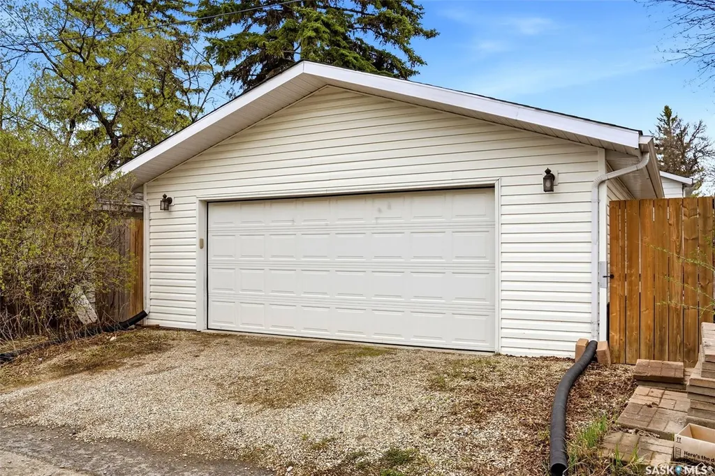3410 Mccallum Avenue Regina SK S4S 0S1