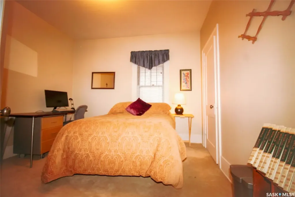 515 1st Street E Shaunavon SK S0N 2M0