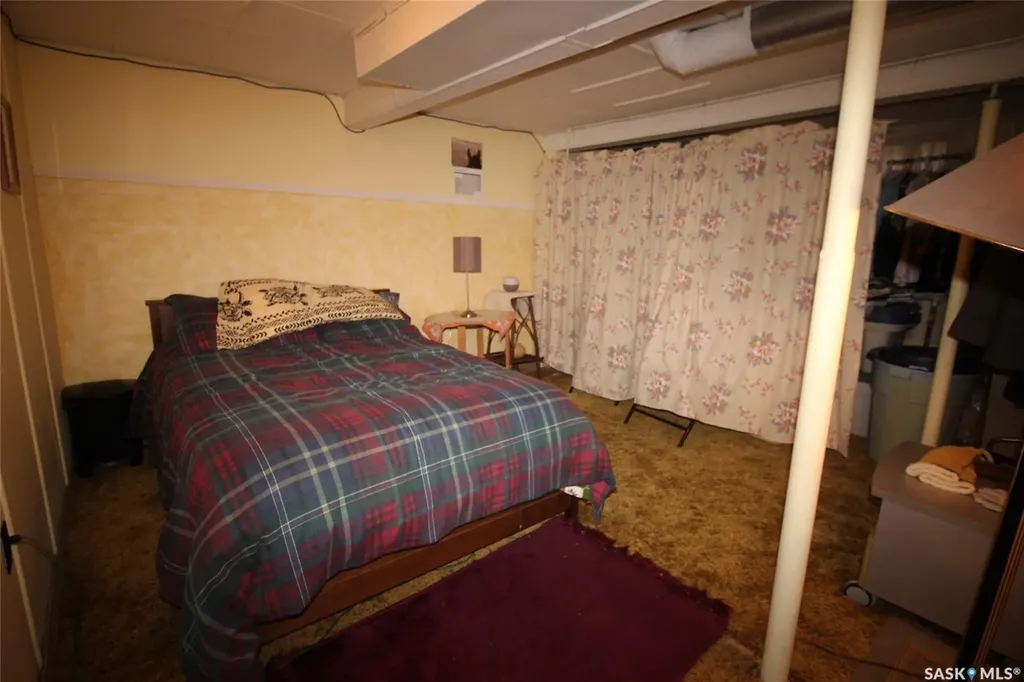515 1st Street E Shaunavon SK S0N 2M0