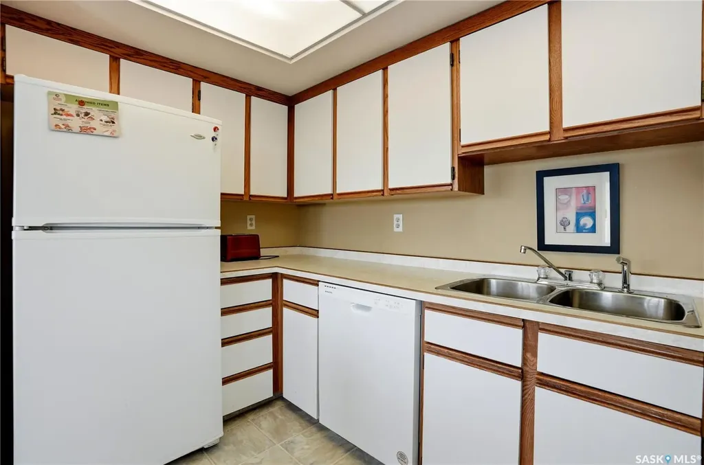 424 Spadina Crescent E Saskatoon SK S7K 6X7