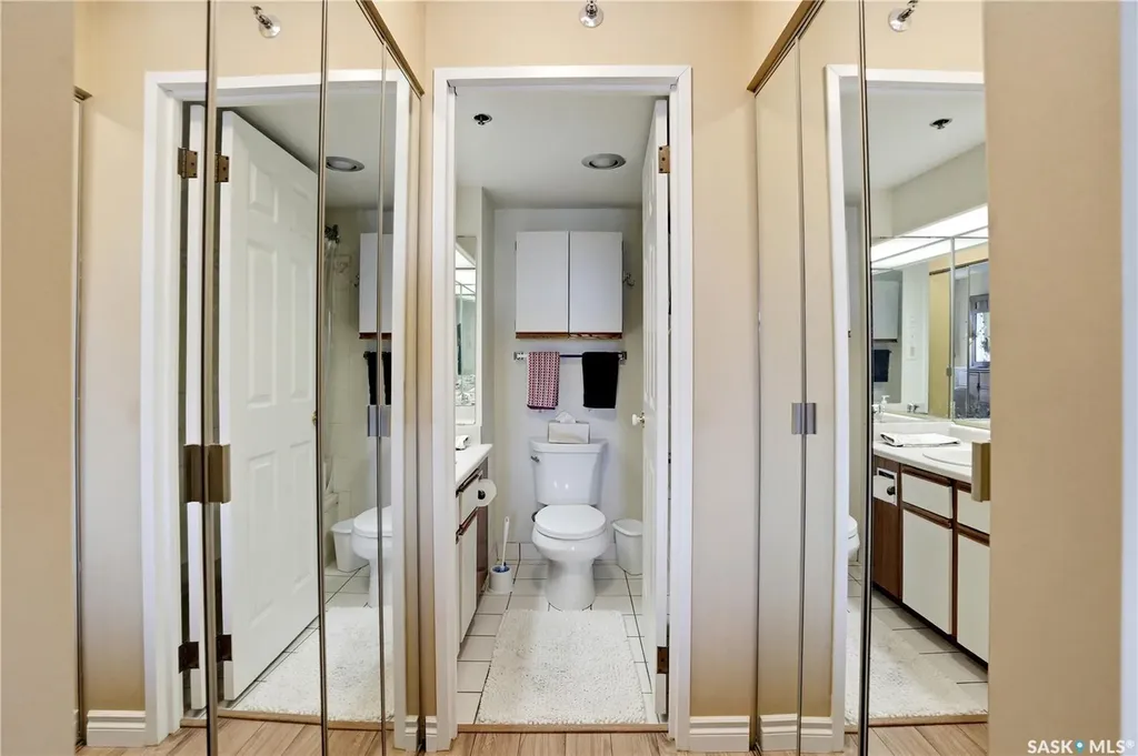 424 Spadina Crescent E Saskatoon SK S7K 6X7