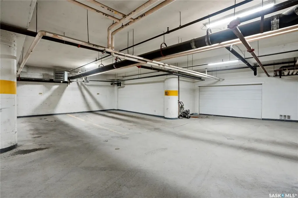 424 Spadina Crescent E Saskatoon SK S7K 6X7