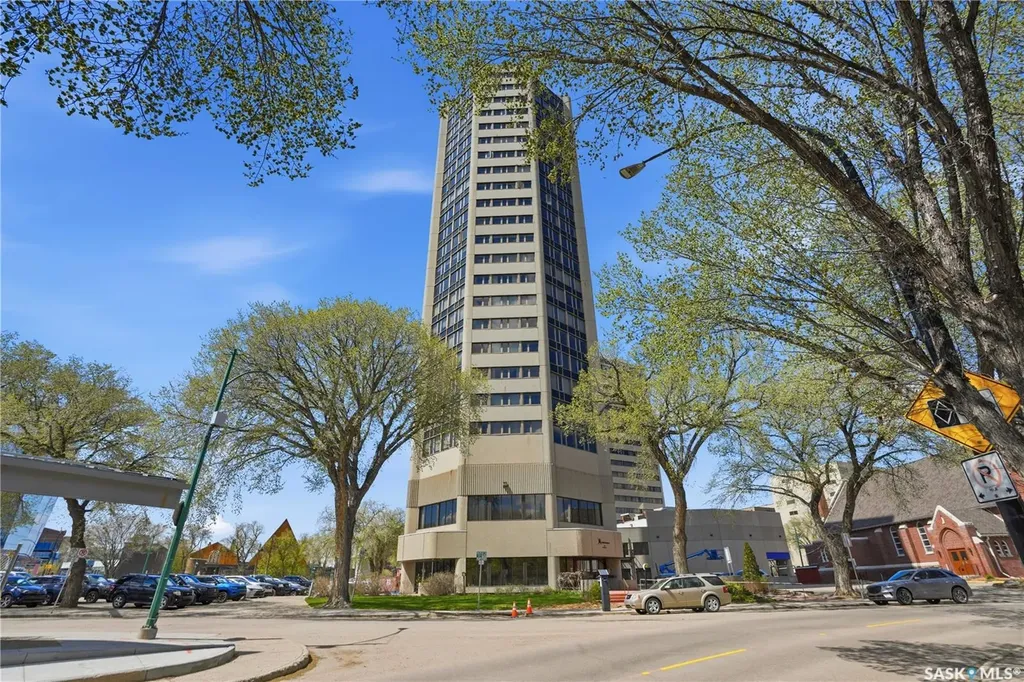 424 Spadina Crescent E Saskatoon SK S7K 6X7