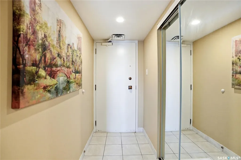424 Spadina Crescent E Saskatoon SK S7K 6X7