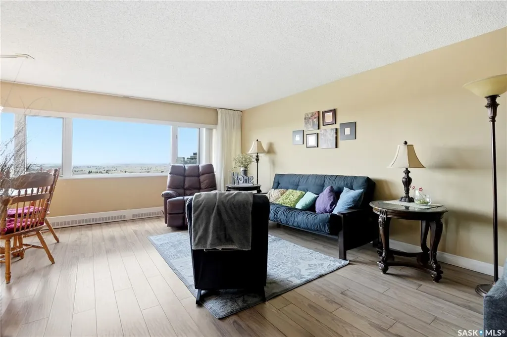 424 Spadina Crescent E Saskatoon SK S7K 6X7