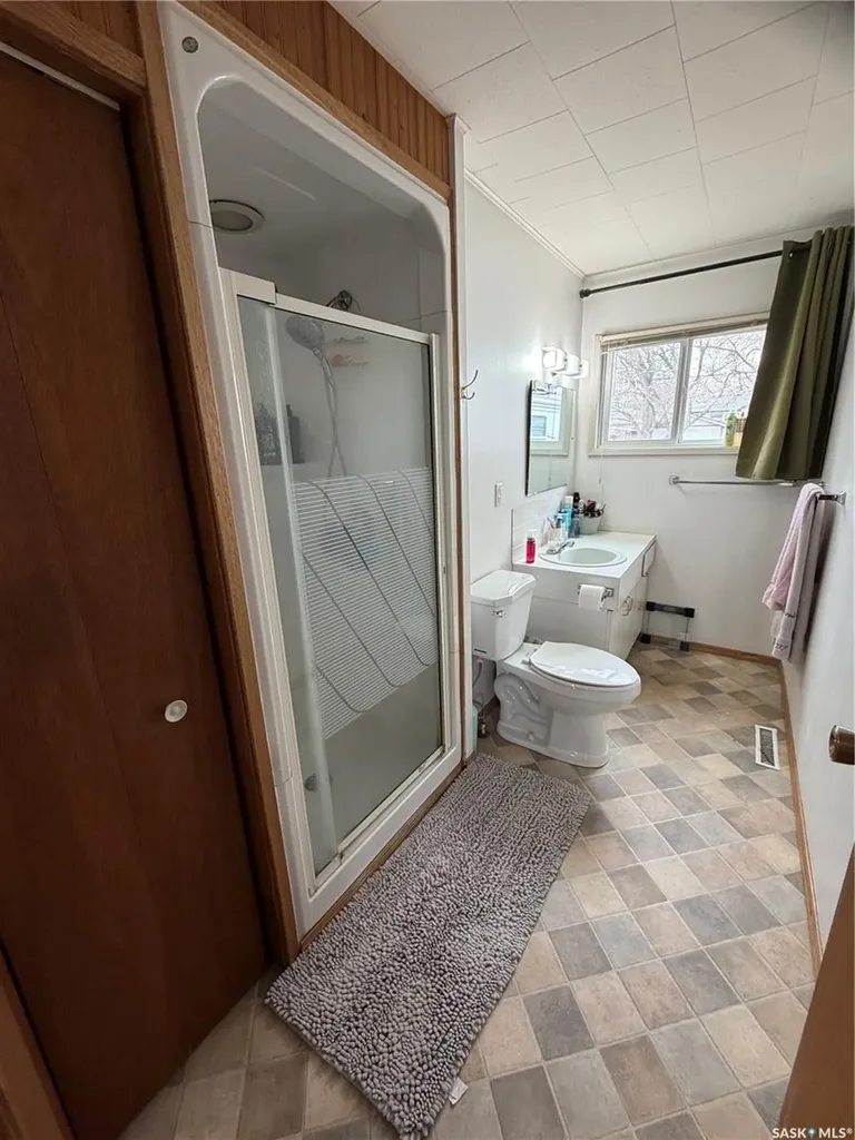 314 3rd Street E Carnduff SK S0C 0S0