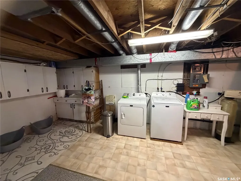 314 3rd Street E Carnduff SK S0C 0S0
