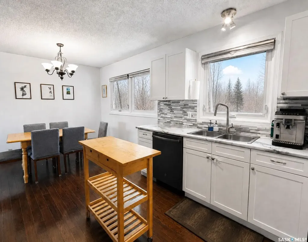 680 Eastwood Street Prince Albert SK S6V 2T5