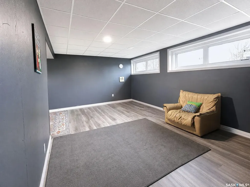 680 Eastwood Street Prince Albert SK S6V 2T5