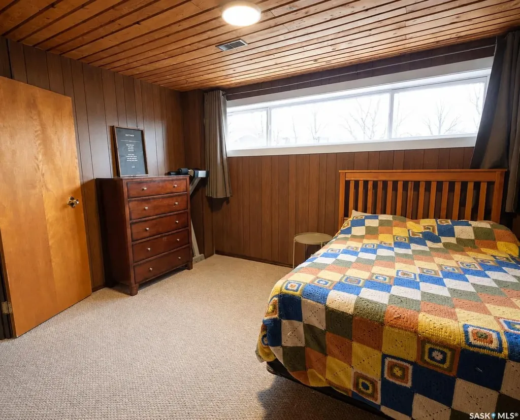 680 Eastwood Street Prince Albert SK S6V 2T5