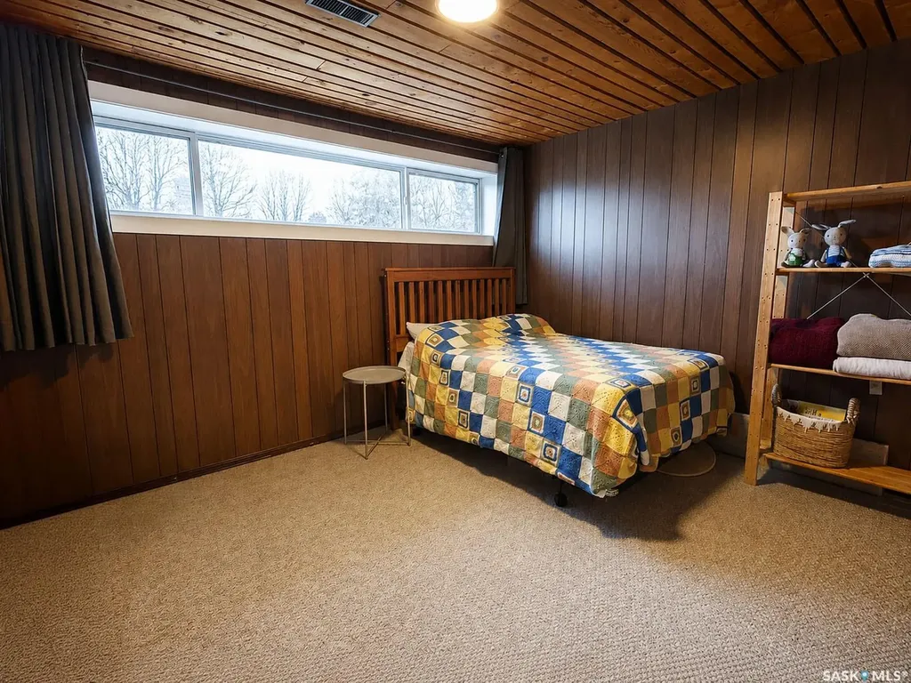 680 Eastwood Street Prince Albert SK S6V 2T5