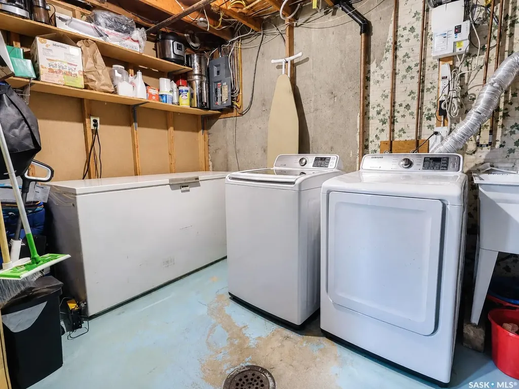 680 Eastwood Street Prince Albert SK S6V 2T5
