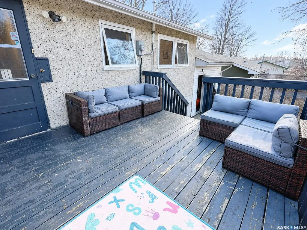 680 Eastwood Street Prince Albert SK S6V 2T5