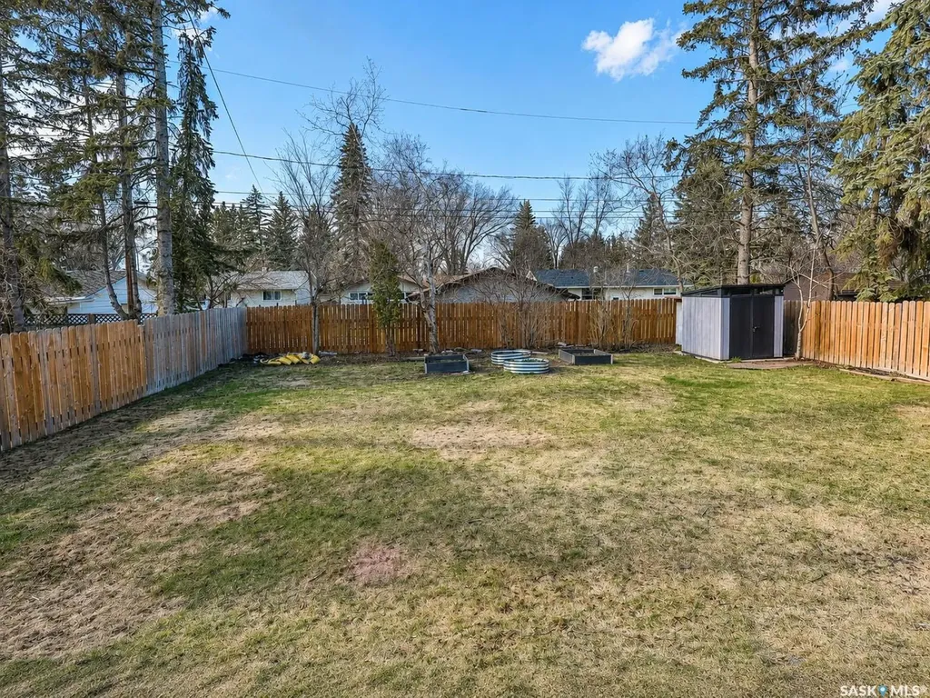 680 Eastwood Street Prince Albert SK S6V 2T5