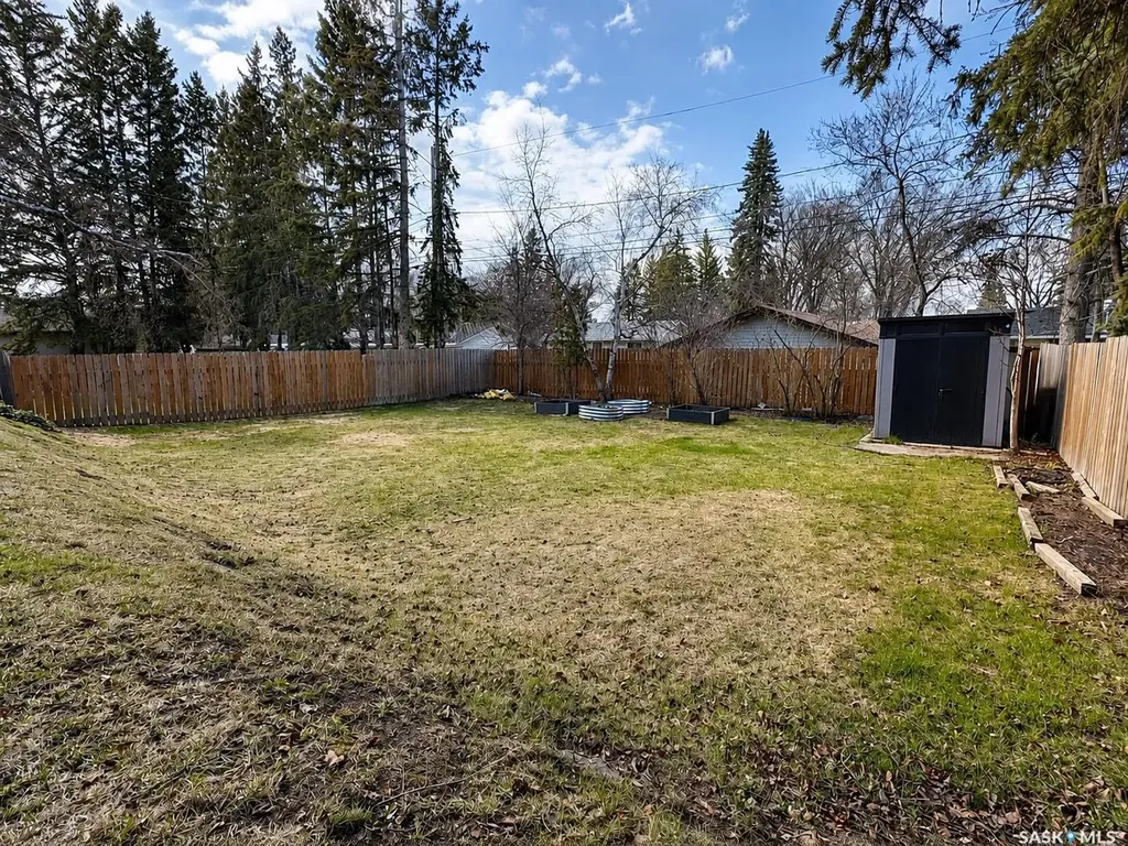 680 Eastwood Street Prince Albert SK S6V 2T5