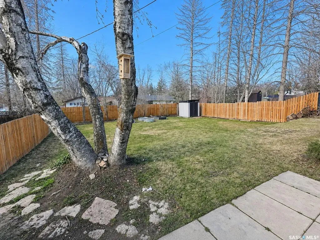 680 Eastwood Street Prince Albert SK S6V 2T5