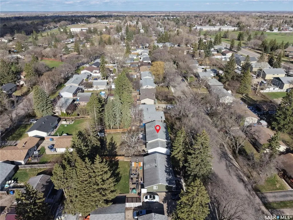 680 Eastwood Street Prince Albert SK S6V 2T5