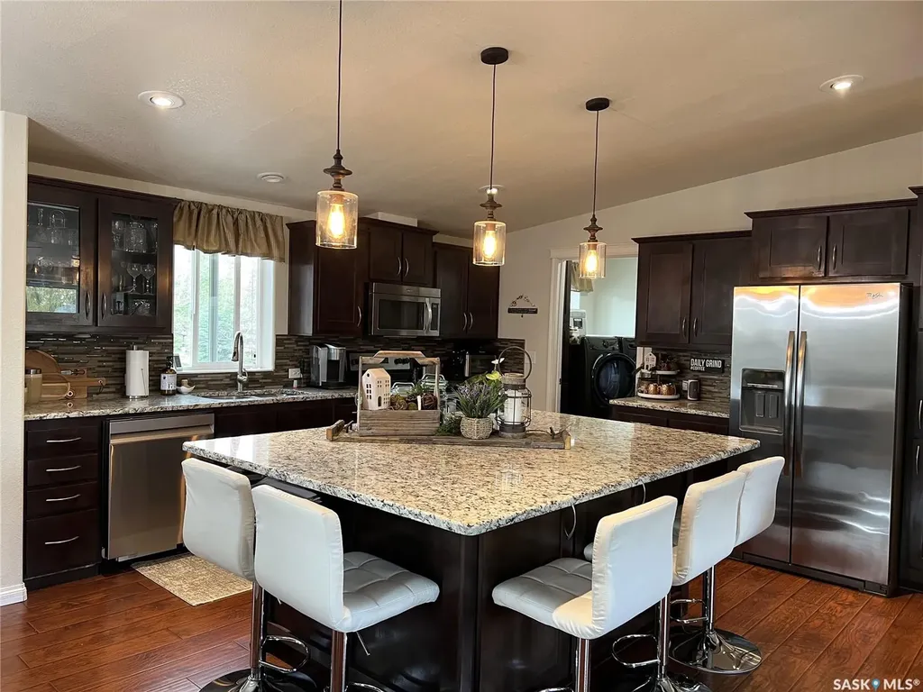 208 2nd Avenue SE Dorintosh SK S0M 0T0